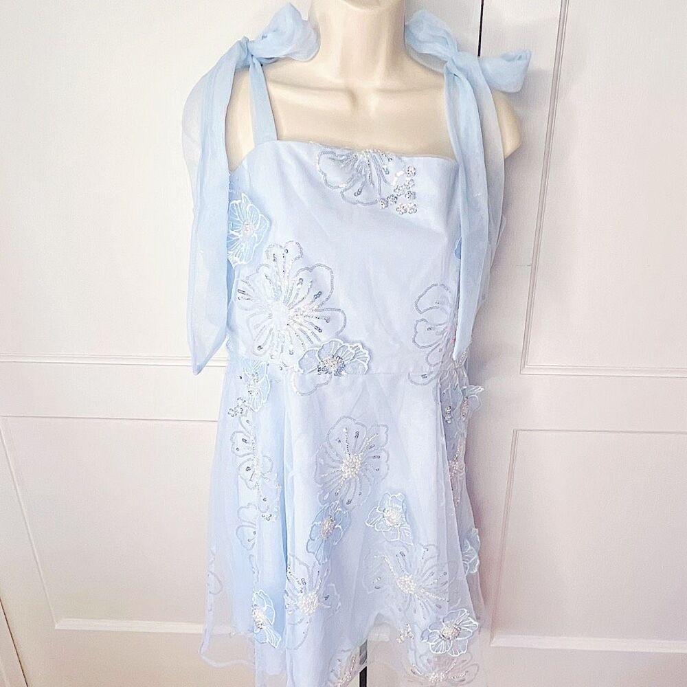 Petal & Pup Evangeline Embellished Cocktail Mini Dress Blue Size Large Nwot